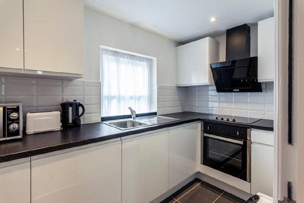 Baker Street Apartments London Exterior photo